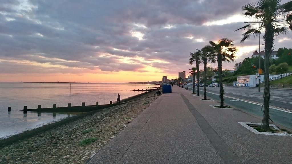 Haven House Hotel Southend-on-Sea Bagian luar foto